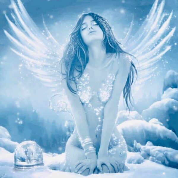 An image featuring a woman with wings, sitting on a cloud, surrounded by a blue and white ethereal glow, symbolizing the fragrance of bubblegum with hints of pear and peach.